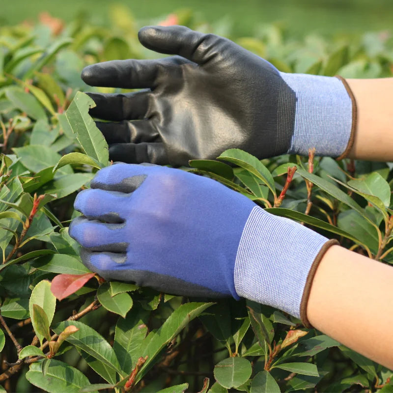 Paires de gants spécial jardinage