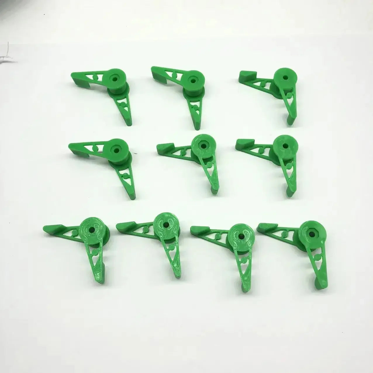 Clips à cintrer
